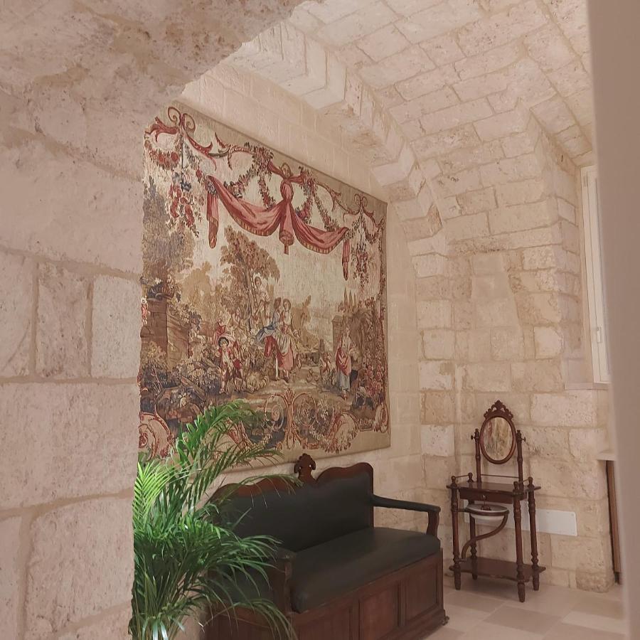 Palazzo Momi Bed & Breakfast Bari Exterior photo