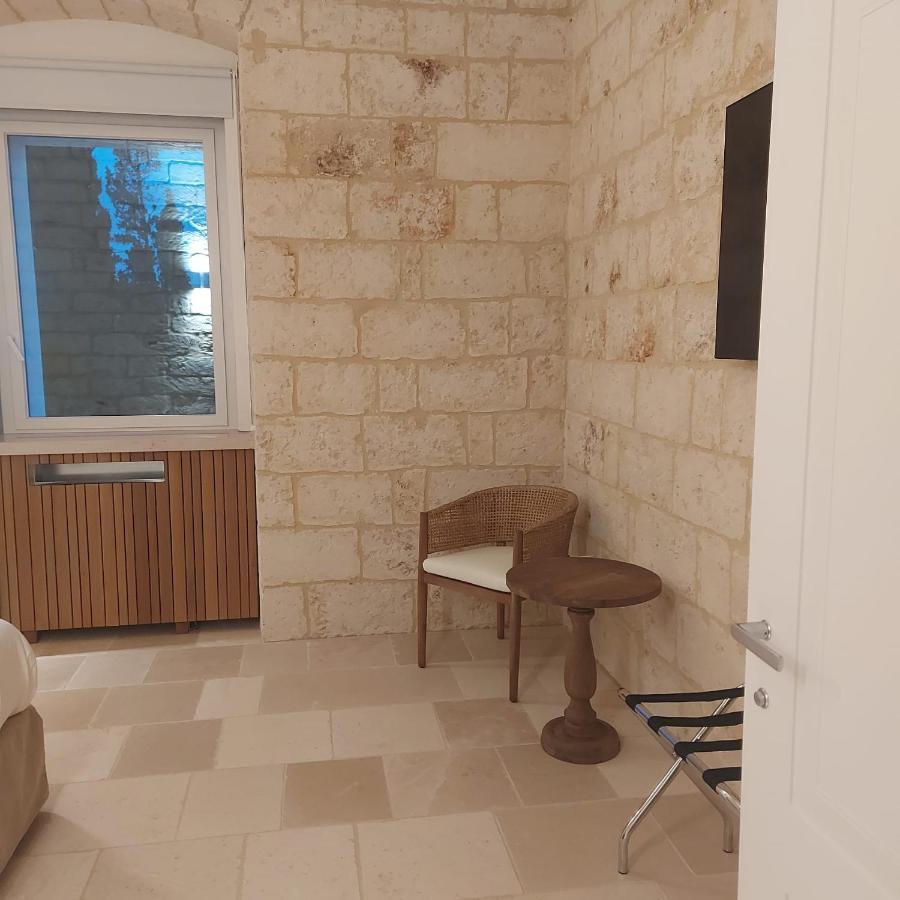 Palazzo Momi Bed & Breakfast Bari Exterior photo