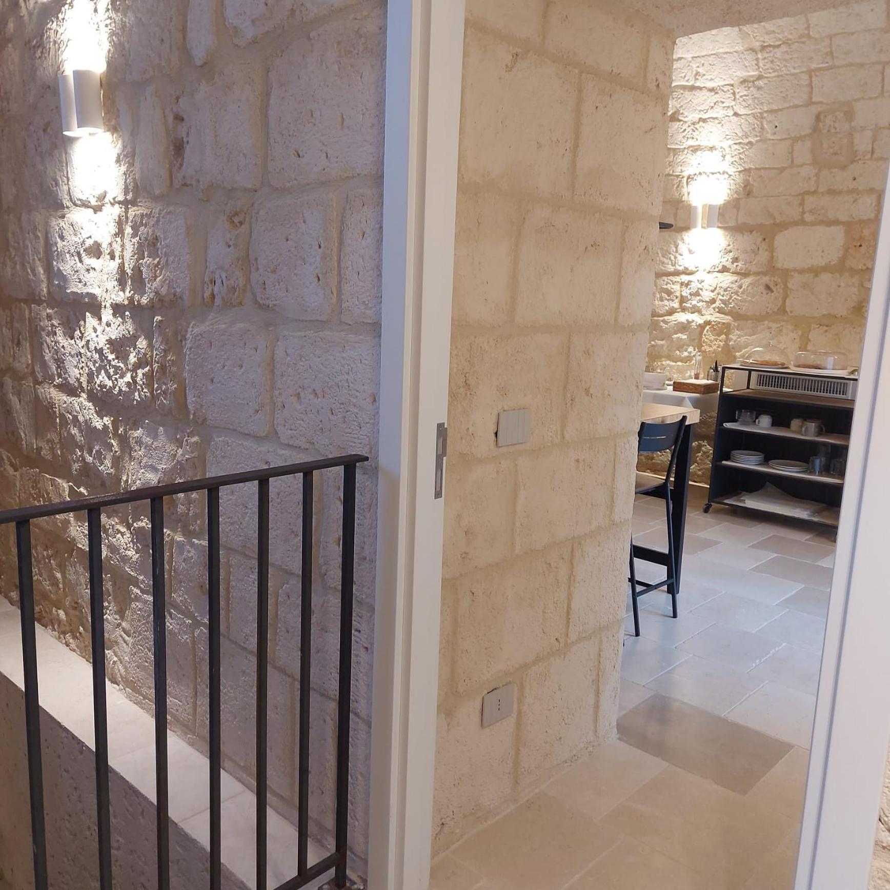 Palazzo Momi Bed & Breakfast Bari Exterior photo